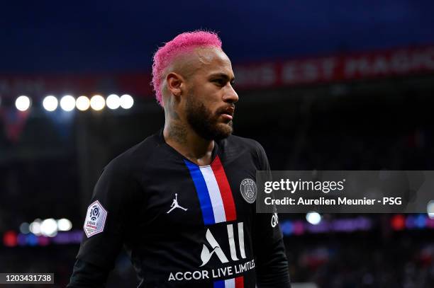 Neymar Jr of Paris Saint-Germain looks on during the Ligue 1 match between Paris Saint-Germain and Montpellier HSC at Parc des Princes on February...