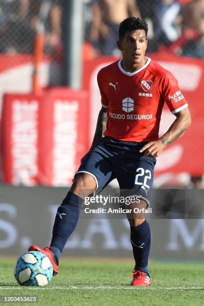 Lucas Romero of Independiente controls the ball during a match between Independiente and Rosario Central as part of Superliga 2019/20 at Libertadores...