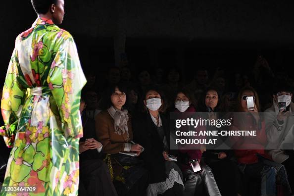 TOPSHOT-FASHION-FRANCE-DRIES VAN NOTEN-HEALTH-VIRUS TOPSHOT-FASHION-FRANCE-DRIES VAN NOTEN-HEALTH-VIRUS