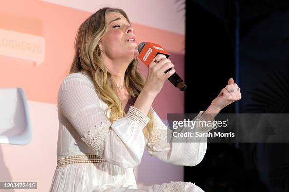 LeAnn Rimes performs during #BlogHer20 Health at Rolling Greens Los