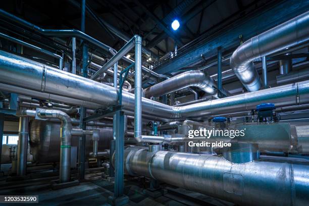 detalle de la planta química - conducto fotografías e imágenes de stock