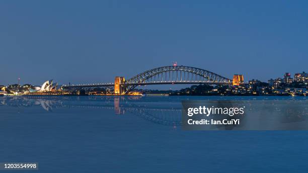 sydney opera house and harbor bridge, sydney, australia (sunset) - sydney skyline opera house and harbor bridge imagens e fotografias de stock