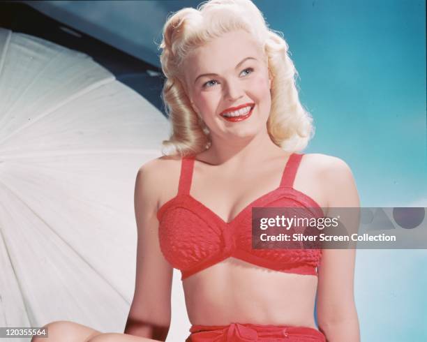 1,988 Bras 1950 Stock Photos, High-Res Pictures, and Images