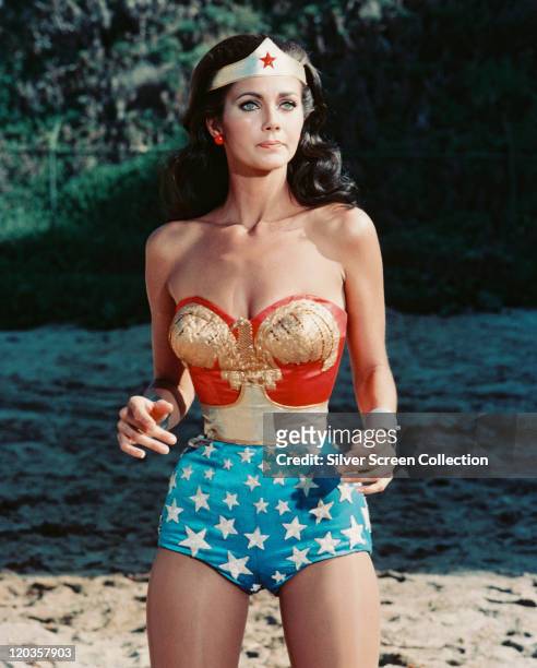 Lynda Carter, US actress, in costume in a publicity still issue for the US television series, 'Wonder Woman', circa 1977. The televsiion series,...