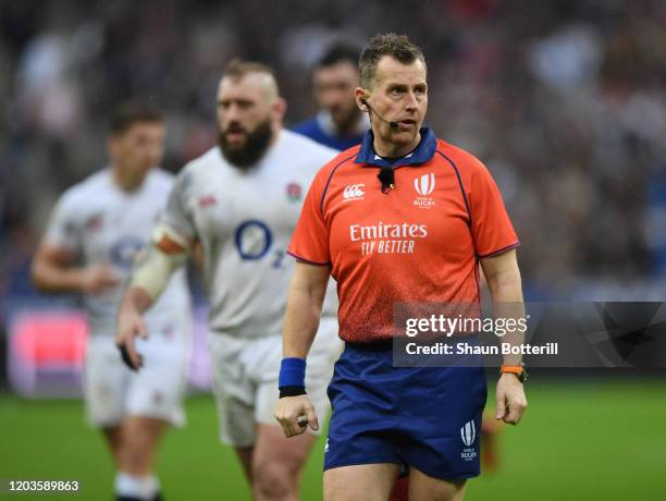 Referee Nigel Owens during the 2020 Guinness Six Nations match between France and England at Stade de France on February 02, 2020 in Paris, .