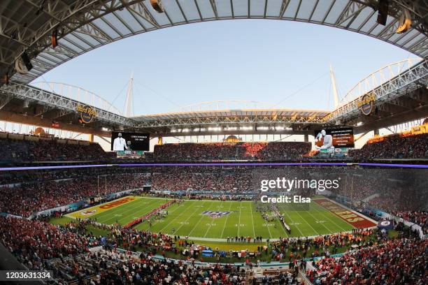 The San Francisco 49ers and the Kansas City Chiefs observe a moment of silence to honor former NBA player Kobe Bryant and his daughter, Gianna...