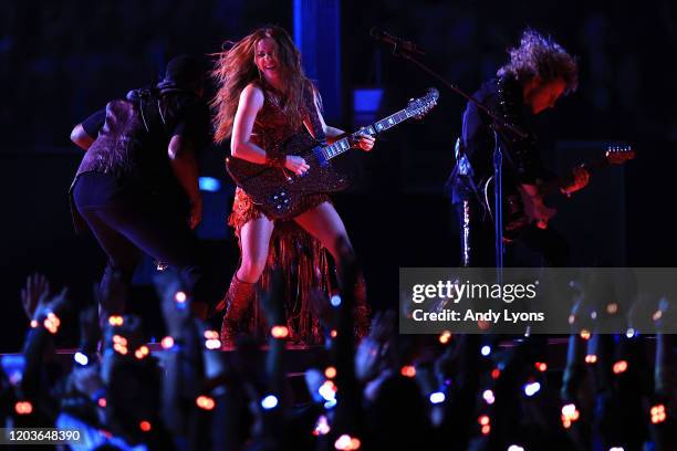 Shakira Super Bowl Photos and Premium High Res Pictures - Getty Images
