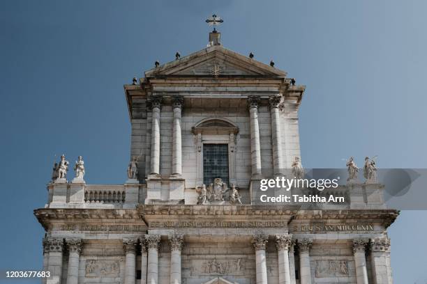 st. ursen kathedrale solothurn schweiz - solothurn stock pictures, royalty-free photos & images