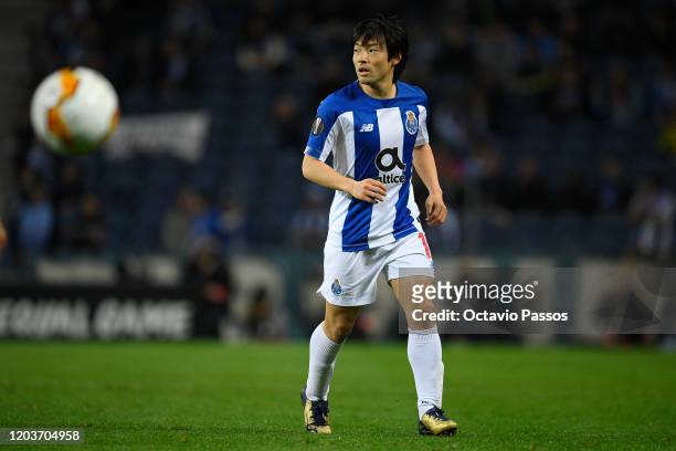 Shoya Nakajima of Porto in action during the UEFA Europa League round of 32 second leg match between FC Porto and Bayer 04 Leverkusen at Estadio do...