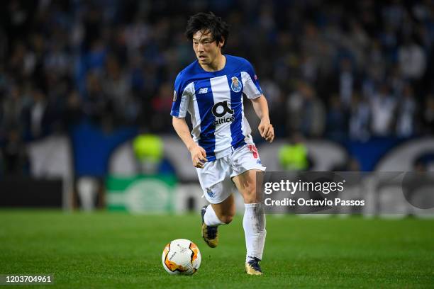 Shoya Nakajima of Porto in action during the UEFA Europa League round of 32 second leg match between FC Porto and Bayer 04 Leverkusen at Estadio do...