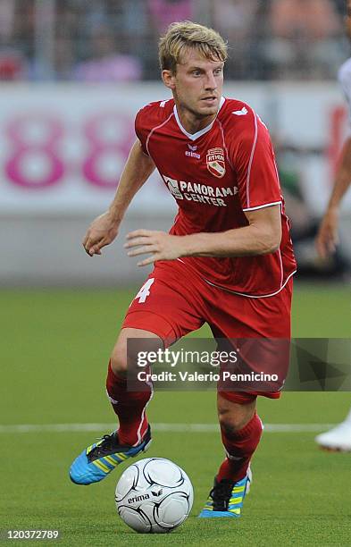 Nicolas Schindelholz of FC Thun in action during the Europa League third qualifying round between FC Thun and US Citta di Palermo at Arena Thun on...
