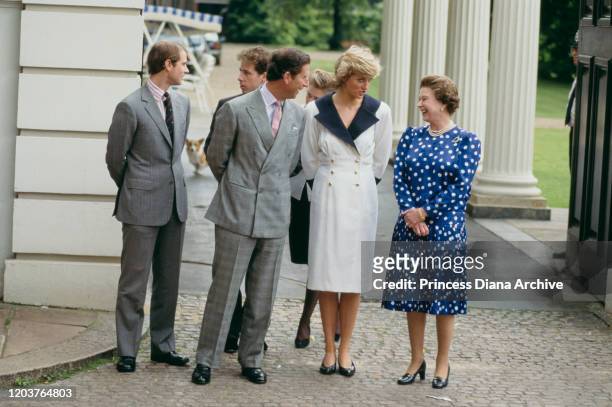Members of the Royal family at Clarence House in London for the Queen Mother's 87th birthday, 4th August 1987. From left to right, Prince Edward,...