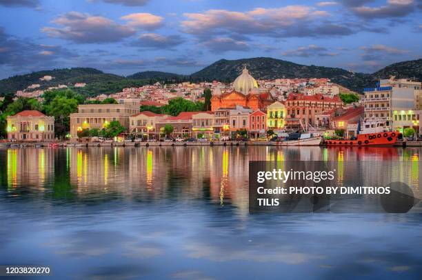 daybreak at mytilene's port - mytilene fotografías e imágenes de stock