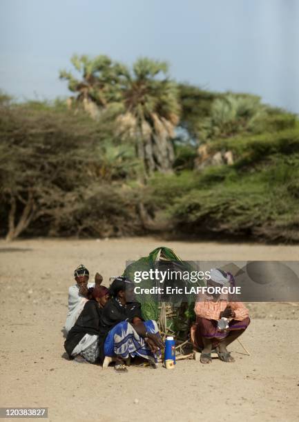 Gabbra family in Kenya on July 15, 2009 - The Gabbra live in the Chalbi desert of northern Kenya, where they share portions of the territory with the...