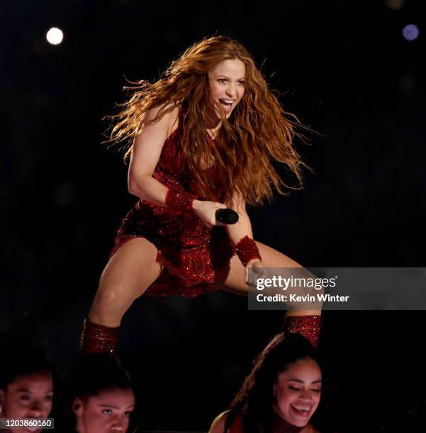 859 photos et images haute résolution de Shakira Super Bowl - Getty Images