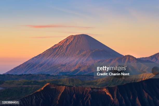 mount semeru in the morning from a view of mount bromo at sunrise - bromo crater fotografías e imágenes de stock