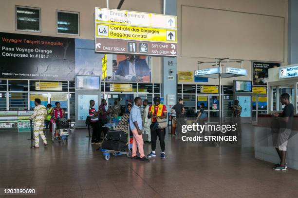 74 Yaounde Nsimalen Airport Stock Photos High Res Pictures And Images 74-yaounde-nsimalen-airport-stock-photos-high-res-pictures-and-images