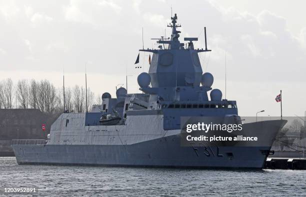 February 2020, Mecklenburg-Western Pomerania, Warnemünde: The Norwegian frigate "Otto Sverdrup" lies in the Baltic Sea resort. It is one of two ships...