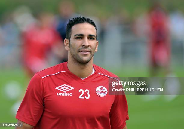 Photo prise le 13 août 2010 à Camphin-en-Pévèle, du défenseur français de Lille, Adil Rami, lors d'un entrainement. Rami a signé avec Valence, a...