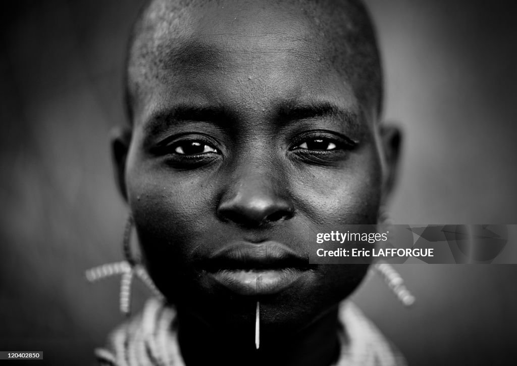 Woman From Karo Tribe In Korcho Village In Ethiopia On October 29, 2008 -