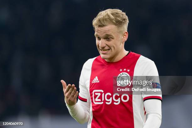 Donny van de Beek of Ajax Amsterdam looks on during the UEFA Europa League round of 32 second leg match between AFC Ajax and Getafe CF at Amsterdam...