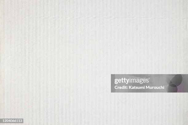 white cardboard texture background - cartón fotografías e imágenes de stock