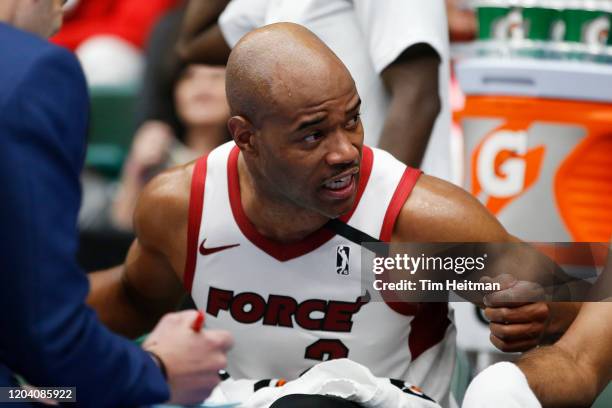 Jarrett Jack of the Sioux Falls Skyforce talks with his teammates during a timeout during the fourth quarter against the Texas Legendson February 28,...