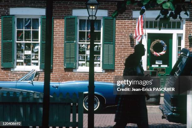 On the tracks of Lewis and Clark in United States in 1997 - Saint Charles, Main Street of Missouri.