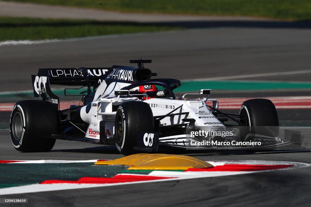 Daniil Kvyat driving the (26) Scuderia AlphaTauri AT01   on...