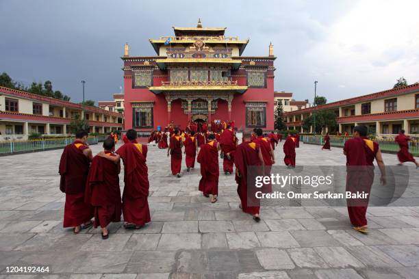 shechen tennyi dargyeling monastery, boudhanath, nepal - losar stock pictures, royalty-free photos & images