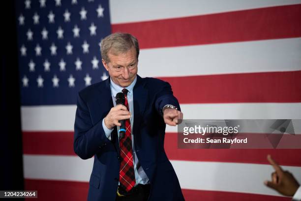 Democratic presidential candidate Tom Steyer addresses a crowd during a presidential primary election night party at 701 February 29, 2020 in...