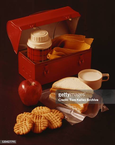 prima colazione di sfondo marrone-primo piano - anno 1971 foto e immagini stock