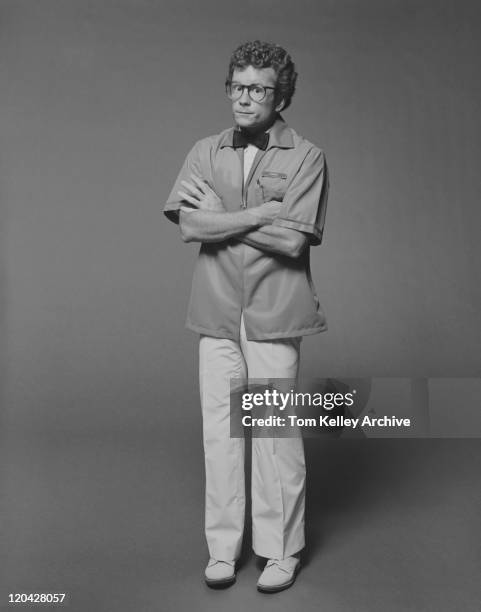 waiter standing on grey background, portrait - 1983 stock pictures, royalty-free photos & images