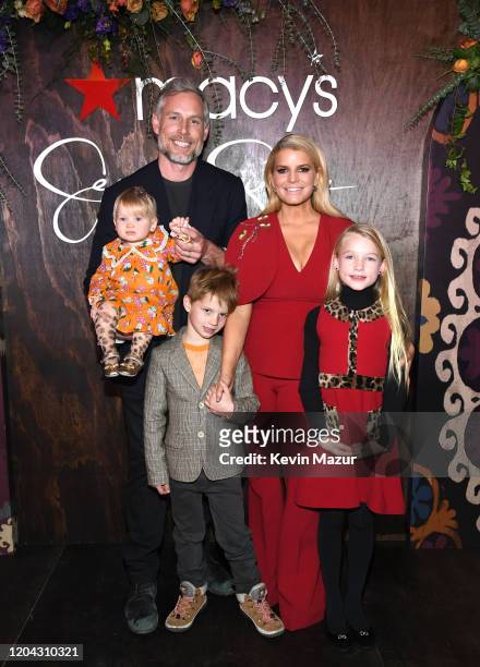 Jessica Simpson poses with Eric Johnson, Birdie Mae Johnson, Ace Knute Johnson and Maxwell Drew Johnson during a celebration of her memoir "Open...