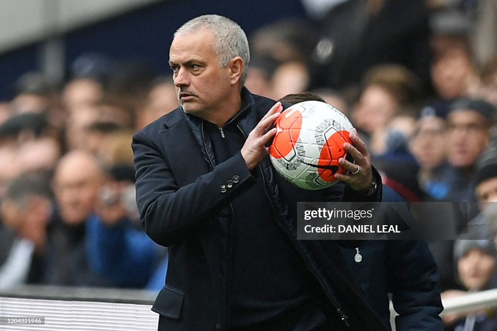 FBL-ENG-PR-TOTTENHAM-WOLVES