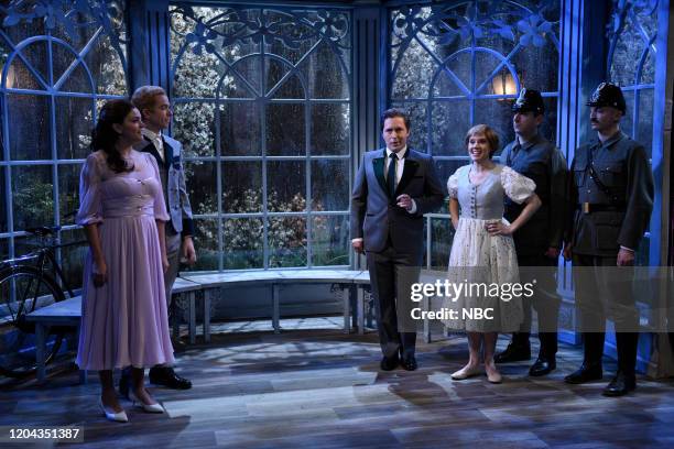 25 Liesl Von Trapp Stock Photos, High-Res Pictures, and Images - Getty ...