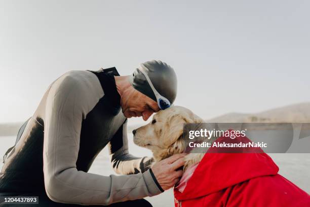 Triathlet und sein Hund