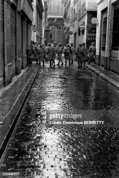 The War In Algiers, Algeria In 1960 - Riots in Algiers Emeutes.