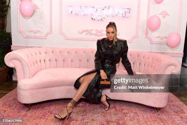 Desi Perkins attends Vanity Fair and Lancôme Toast Women in Hollywood on February 06, 2020 in Los Angeles, California.