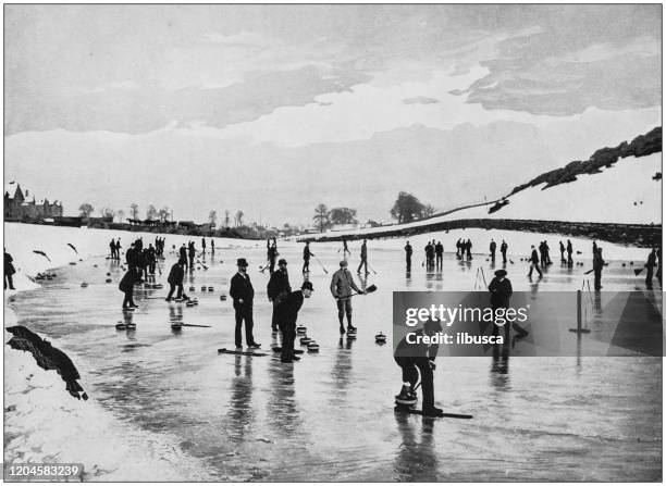 ilustraciones, imágenes clip art, dibujos animados e iconos de stock de fotografía antigua del imperio británico: curling en escocia - curling