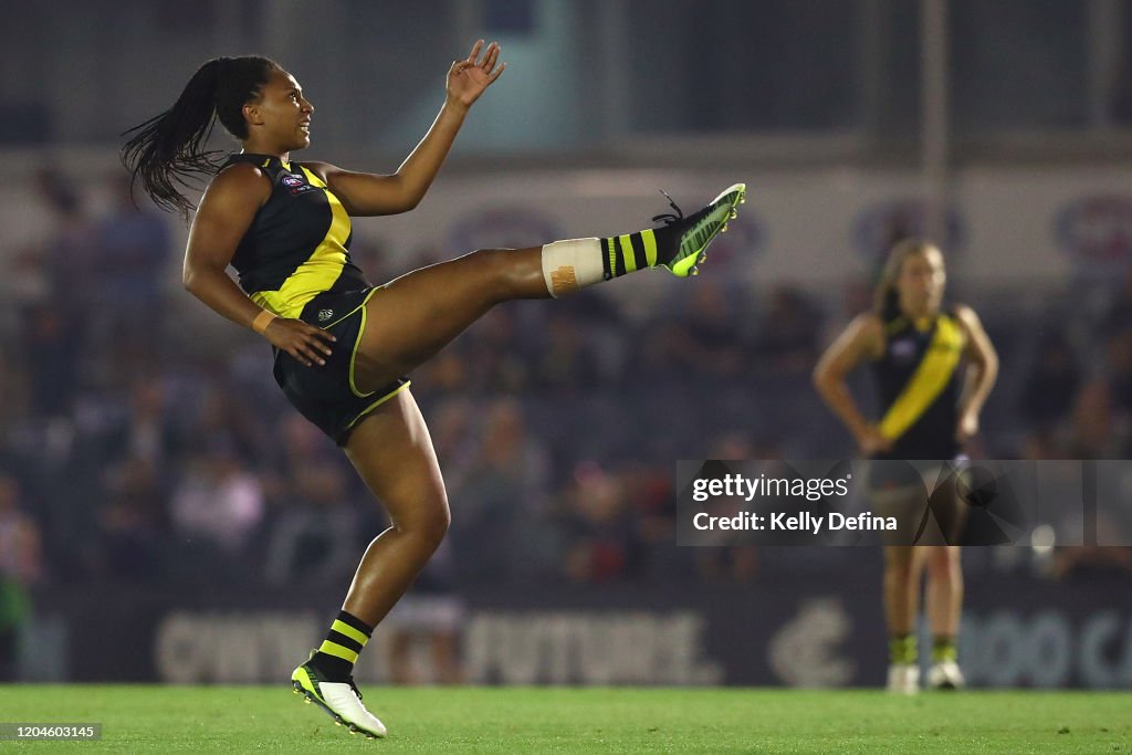 AFLW Rd 1 - Richmond v Carlton