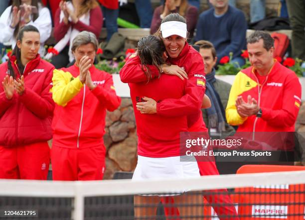 Sara Sorribes of Spain celebrates her victory against Naomi Osaka of Japan with Anabel Medina during the Fed CUp, group round, played between Spain...