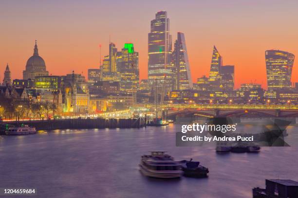 london skyline from waterloo bridge, london, united kingdom - st pauls london stock pictures, royalty-free photos & images