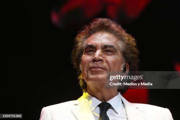 José Luis Rodríguez 'El Puma' performs on stage during a concert at Arena Ciudad de Mexico on February 7, 2020 in Mexico City, Mexico.