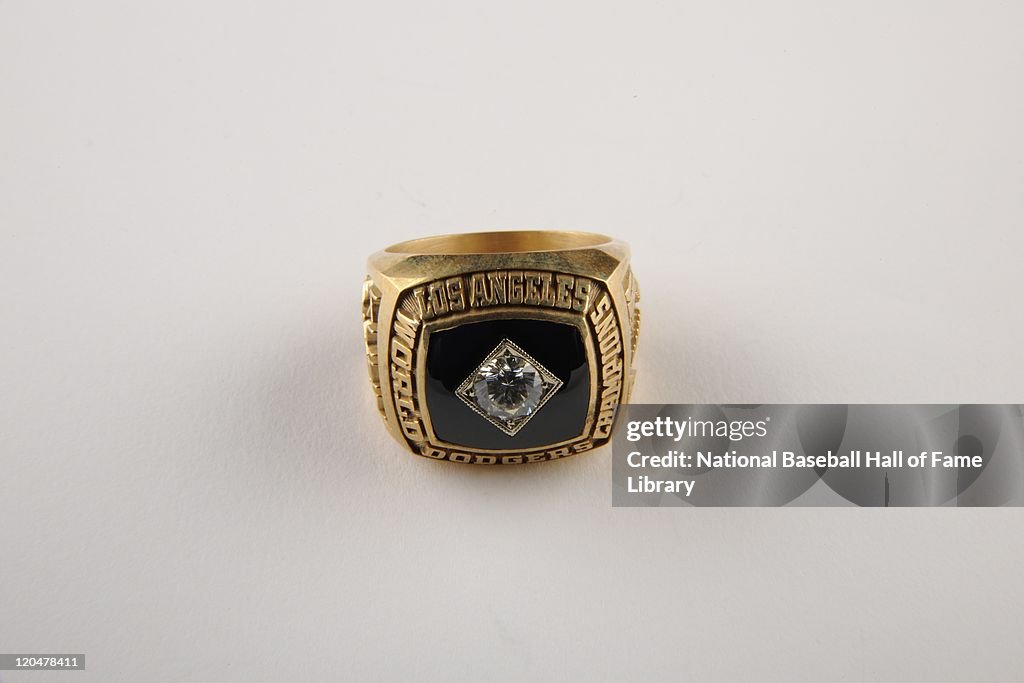 1981 Los Angeles Dodgers Ring