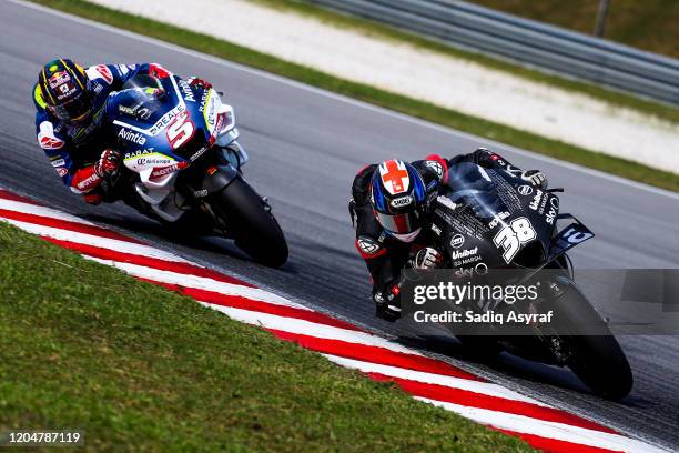 Motorbike Cornering Photos and Premium High Res Pictures - Getty Images