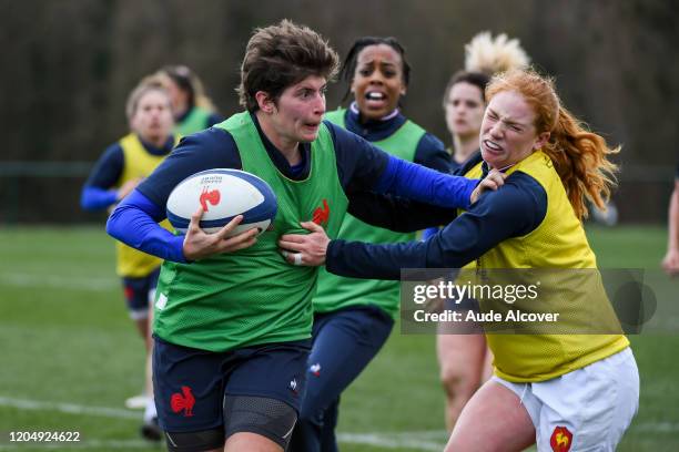 Audrey FORLANI and Shannon VAN PEUTER during the Women's French Rugby Team training session ahead the 6 Nations match against Scotland on March 3,...