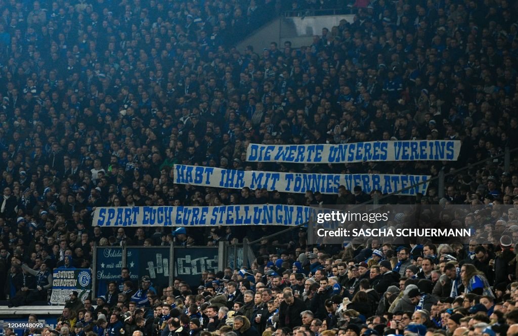 FBL-GER-CUP-SCHALKE-BAYERN MUNICH