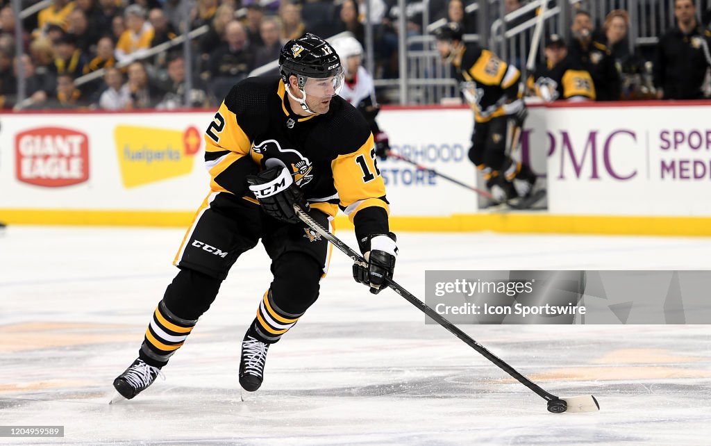 NHL: MAR 03 Senators at Penguins