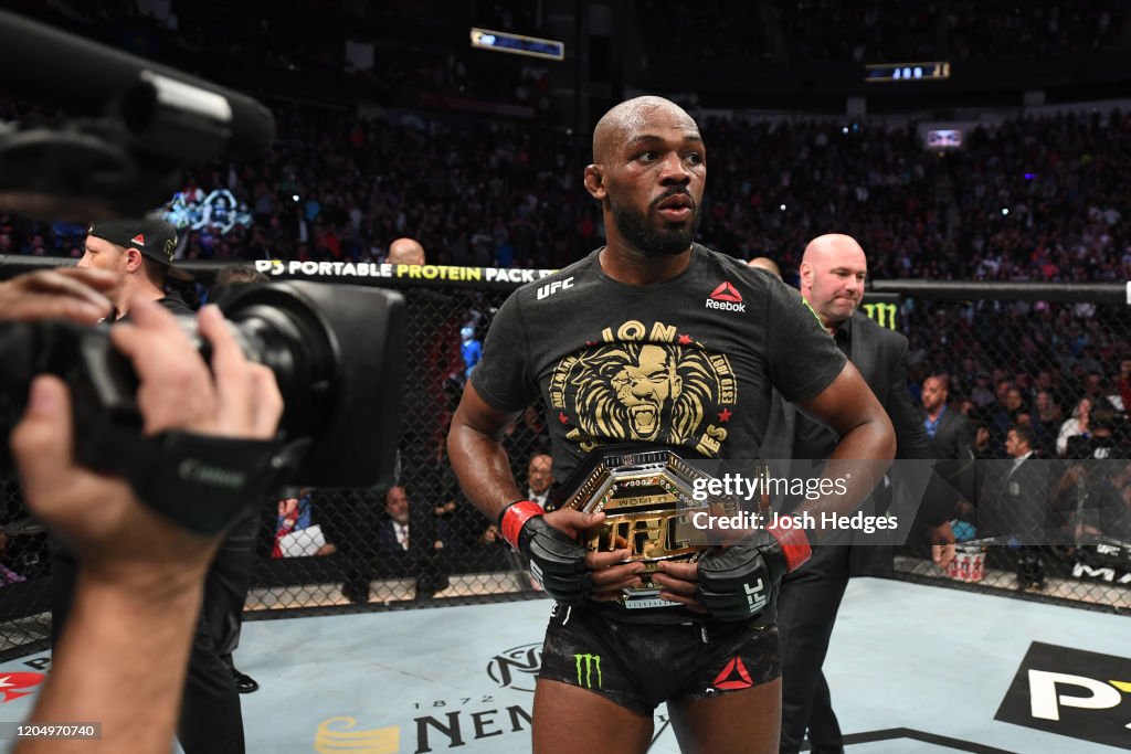 UFC 247: Jones v Reyes